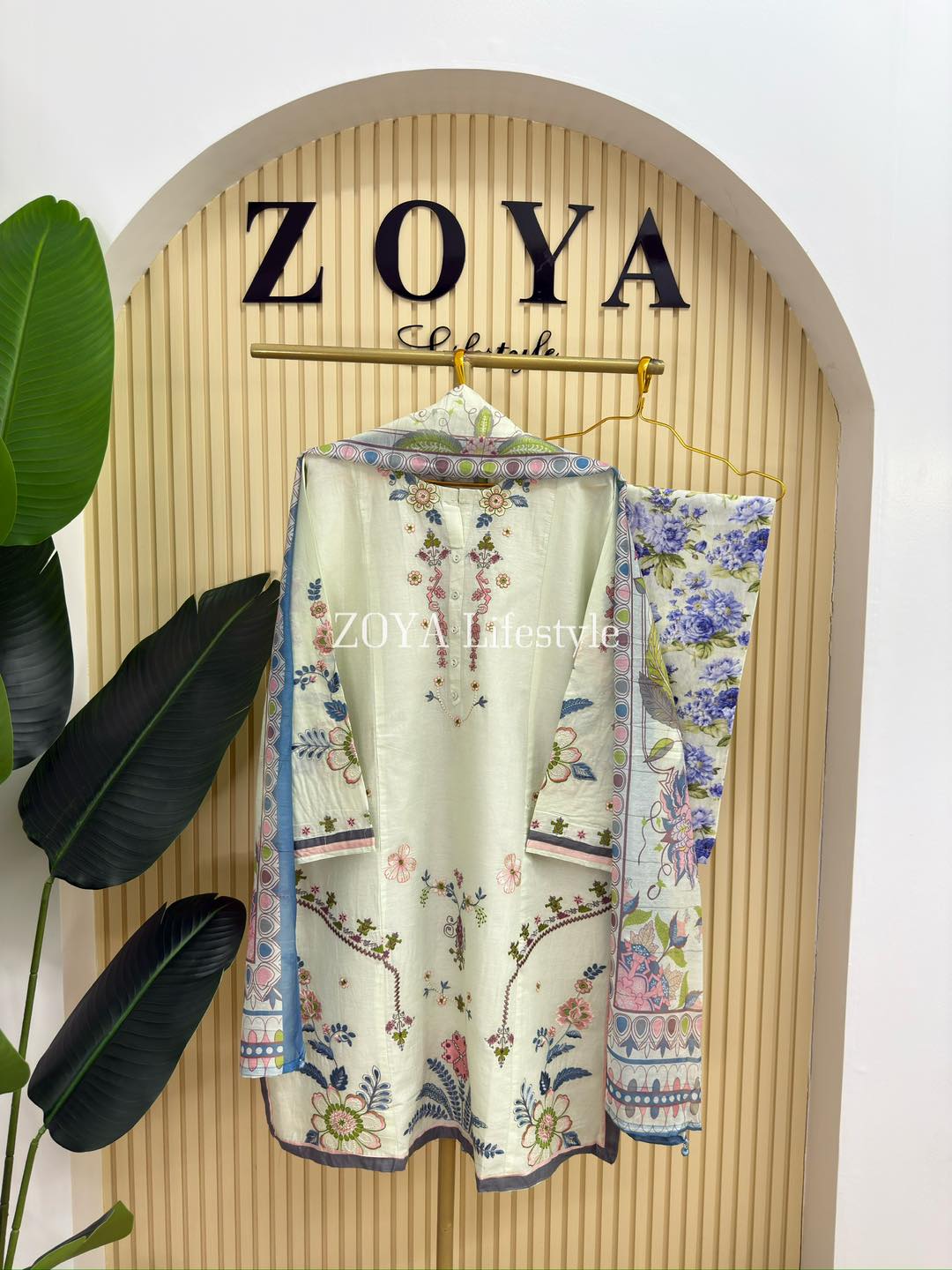 561732377_1242680027904634_9052401709568328799_n