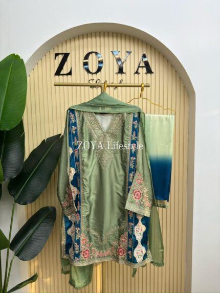 Pakistani Ethnc inspired Stitched 3 piece kamiz Set