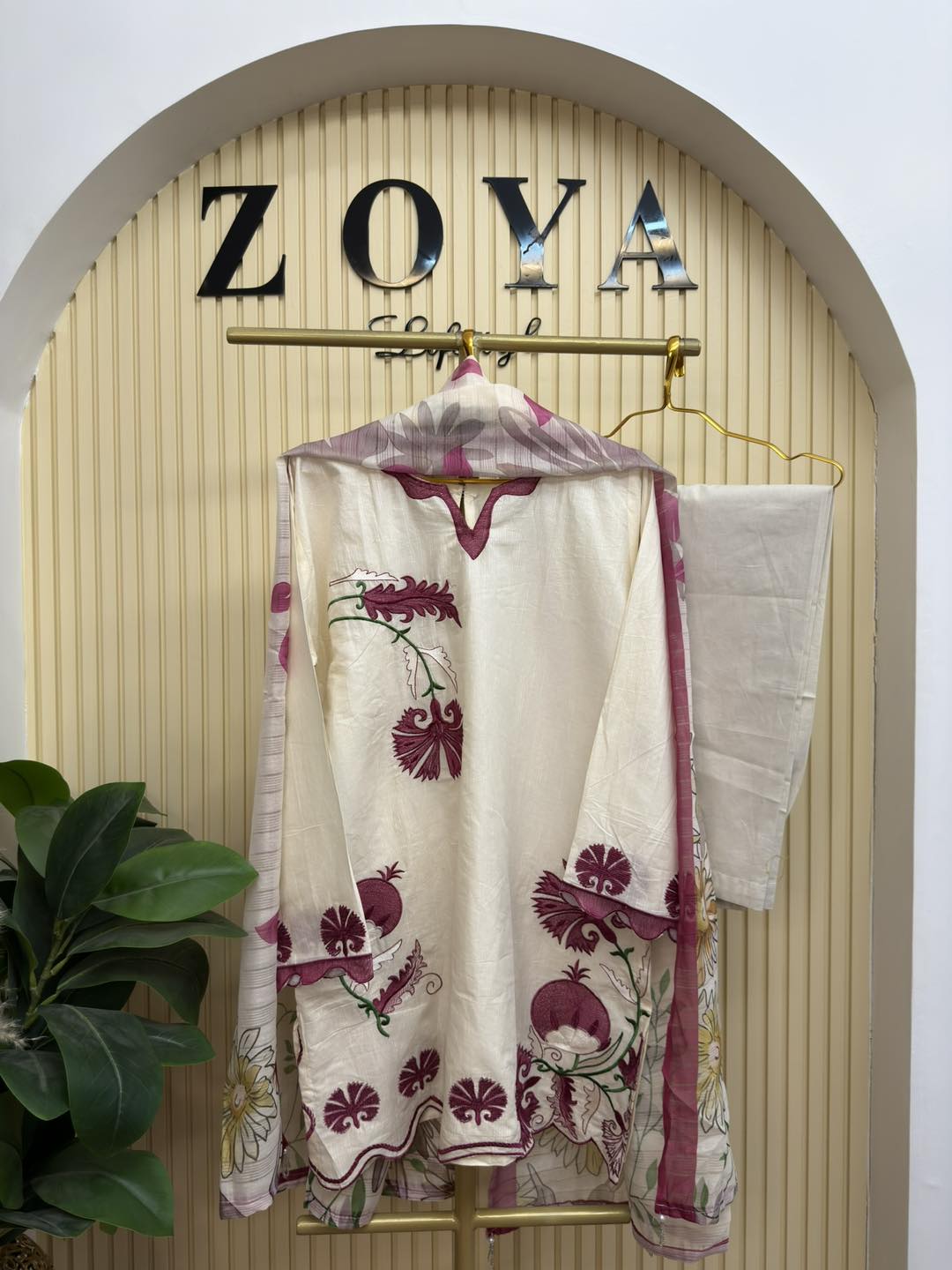 638197915_1346398474199455_6749969556200162379_n