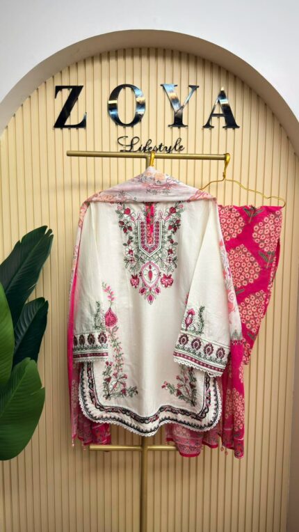 Pakistani Inspired Fully stitched 3 piece kamiz set
