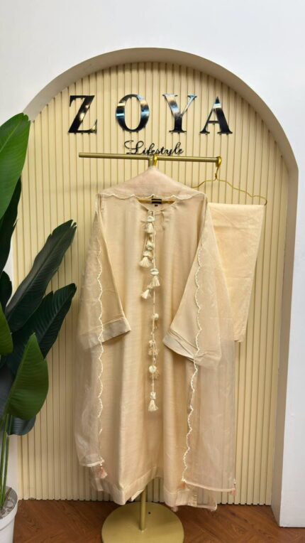 Fully stitched 3 piece Kamiz set