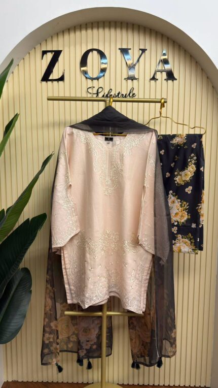 Fully stitched 3 piece Kamiz set