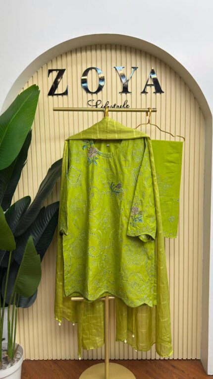 Fully stitched 3 piece Kamiz set